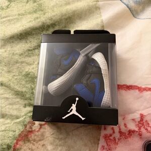 Jordan Black Milestones Gift Box with White Jumpman